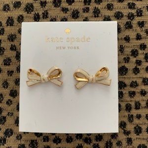 NEW! Kate Spade Skinny Mini Cream and Gold Bow Earrings NEW !!!